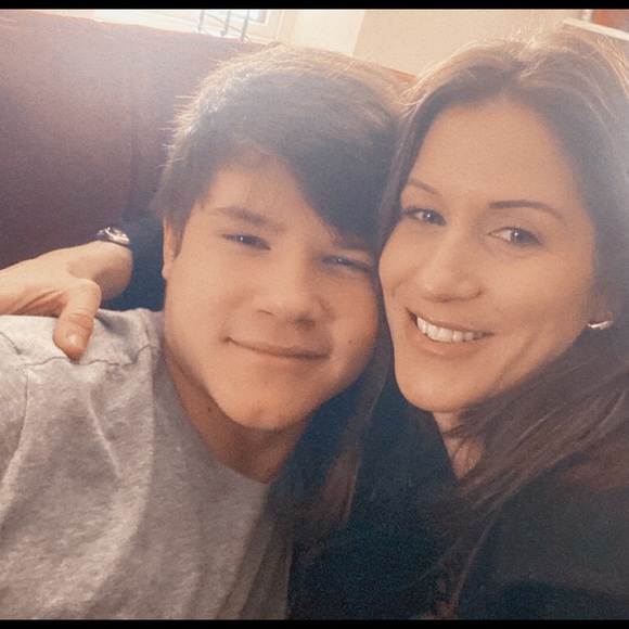 Meet your Posher, Sarah - Picture 6 of 8